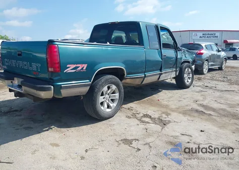 1997 Chevrolet K1500 Fleetside z USA, uszkodzony, nr VIN 1GCEK19R1VE117507